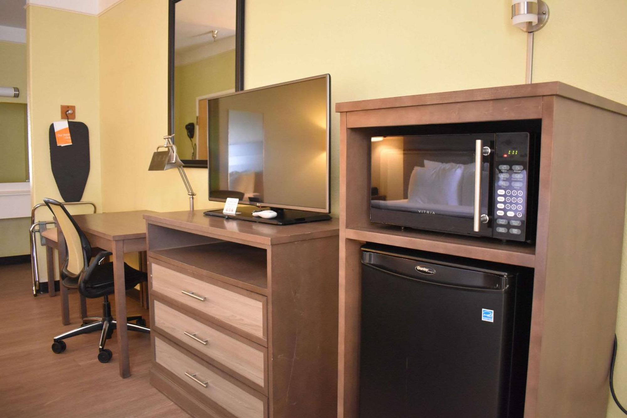 Quality Inn & Suites Gallup I-40 Exit 20 Esterno foto