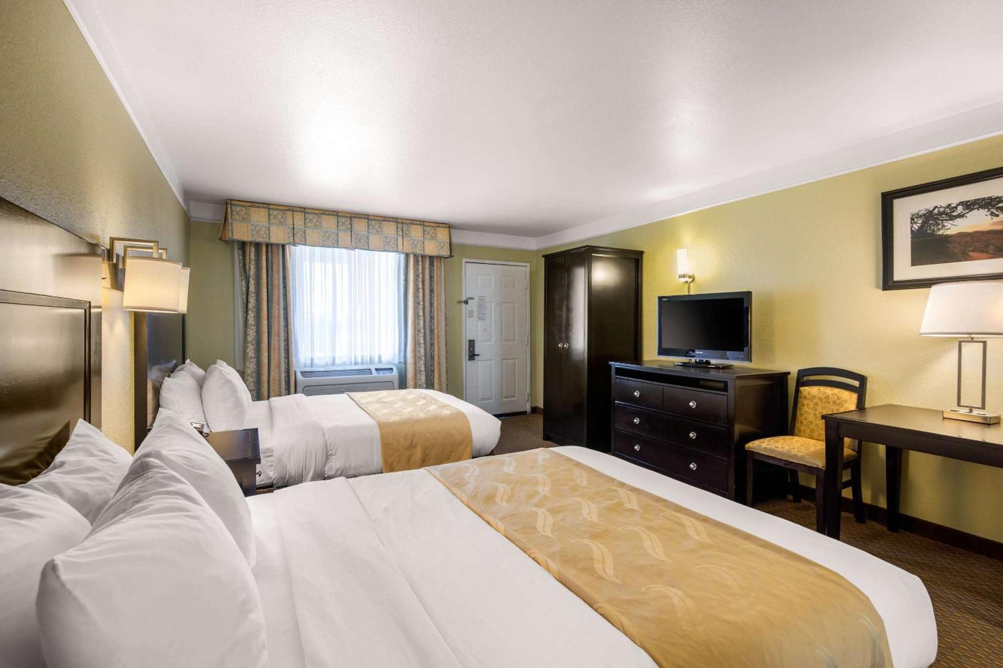 Quality Inn & Suites Gallup I-40 Exit 20 Esterno foto
